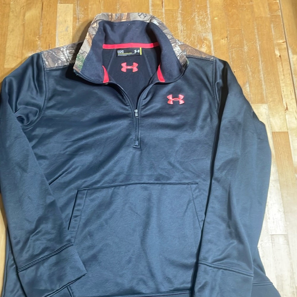 Women’s Under Armour 1/4 zip pullover